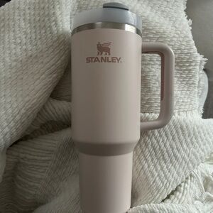 Stanley Light Pink 40oz
